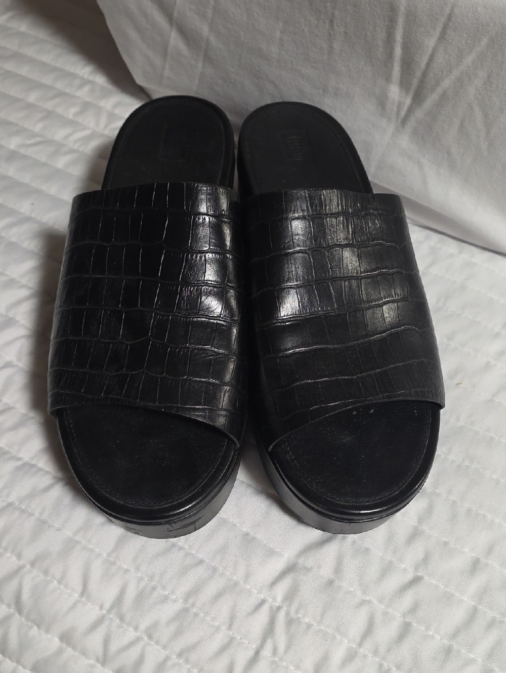 Womans Fitflop Comfy HEAL SHOES